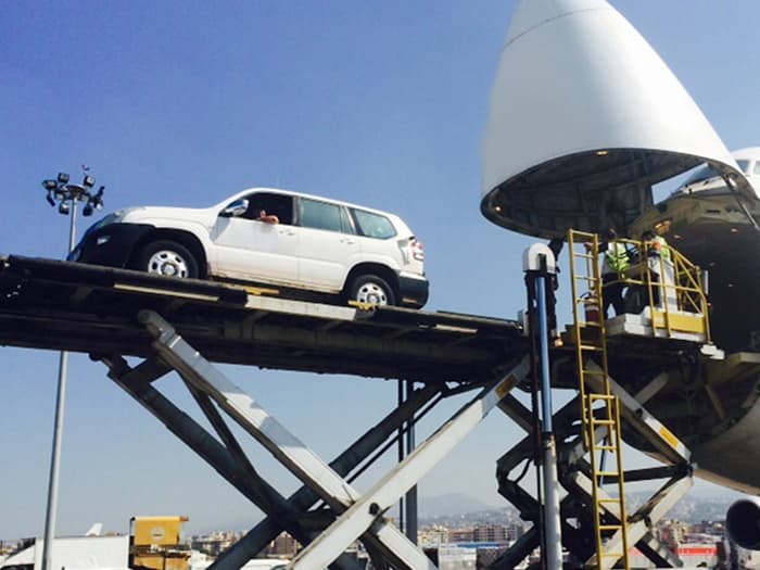 欢迎与查浦曼中国团队联络